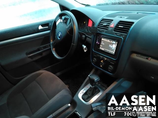 VW Golf V, STV 2007-2010 (JETTA) (JETTA), Motorkode: BLS, Girkassekode: KMZ