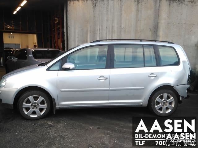 VW Touran 2003-2006 (Type I, Fase 1) , Motorkode: BXE, Girkassekode: GQN