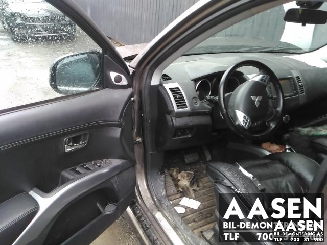 Mitsubishi Outlander 2010-2012 (Type II, Fase 2) , Motorkode: 4HN, Girkassekode: 