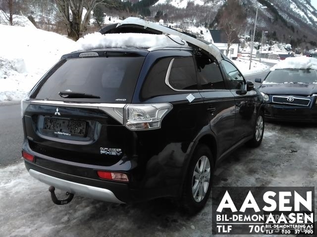 Mitsubishi Outlander 2012-2015 (Type III, Fase 1) , Motorkode: 4B11-5-20L, Girkassekode: 