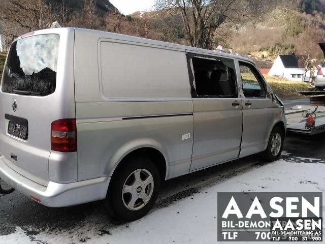 VW Transporter / Caravelle 2003-2009 (Fase 1) (T5) (T5), Motorkode: AXD, Girkassekode: HNC