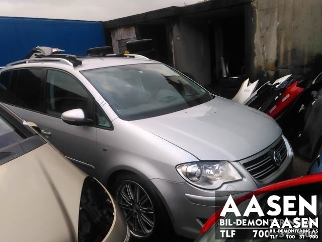 VW Touran 2007-2010 (Type I, Fase 2) , Motorkode: BLS, Girkassekode: MGJ