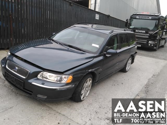 Volvo V70 2005-2007 (Type II, Fase 2) , Motorkode: D5244T, Girkassekode: 30681187