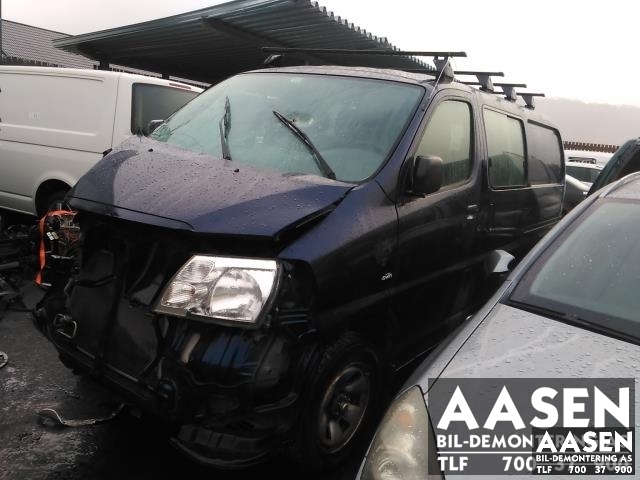 Toyota Hiace 2007-2012 (Fase 3) , Motorkode: 2KD-FTV, Girkassekode: 33030-26A60