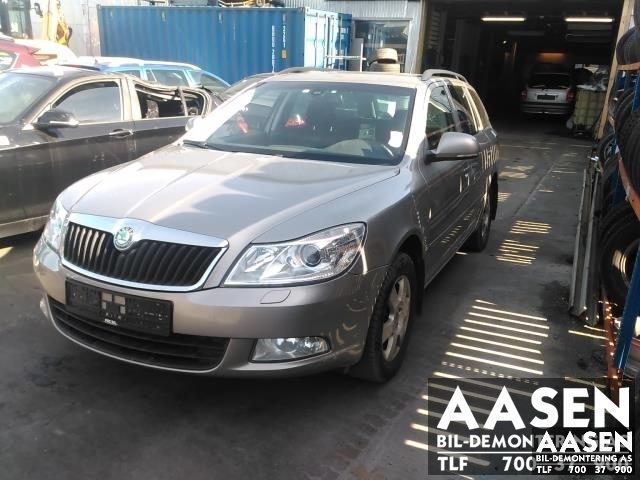 Škoda Octavia 2009-2013 (Type II, Fase 2) , Motorkode: CAXA, Girkassekode: LKM  0AM 300 046 A