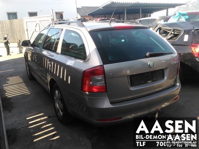 Škoda Octavia 2009-2013 (Type II, Fase 2) , Motorkode: CAXA, Girkassekode: LKM  0AM 300 046 A
