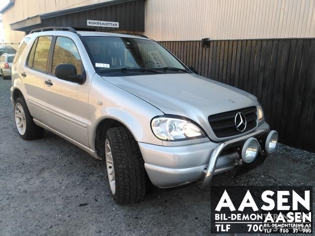 Mercedes ML 1997-2005 (W163) (W163), Motorkode: M 112.942, Girkassekode: 72266201