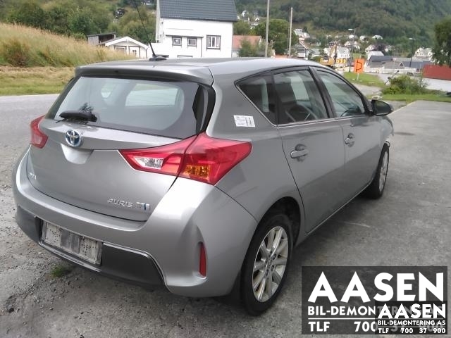 Toyota Auris 2013-2015 (Type II, Fase 1) , Motorkode: 2ZR-FXE, Girkassekode: 