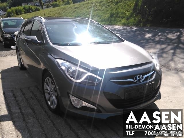 Hyundai i40 2012-2017 , Motorkode: D4FDBU034662, Girkassekode: GU55J 010402