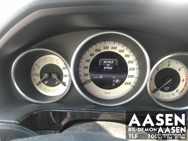 Mercedes E-Klasse 2013-2016 (Fase 2) (W212) (W212), Motorkode: OM 651.924, Girkassekode: 65192431671404