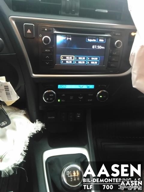 Toyota Auris 2013-2015 (Type II, Fase 1) , Motorkode: 1ND-TV, Girkassekode: 30300-02150