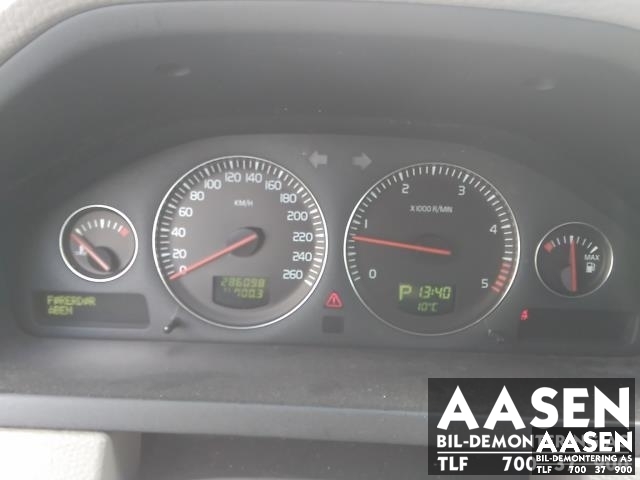Volvo XC90 2002-2006 (Type I, Fase 1) , Motorkode: D5244T, Girkassekode: 30681190