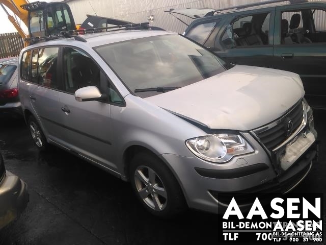 VW Touran 2007-2010 (Type I, Fase 2) , Motorkode: BXE, Girkassekode: JYK / 02S 300 046 BX