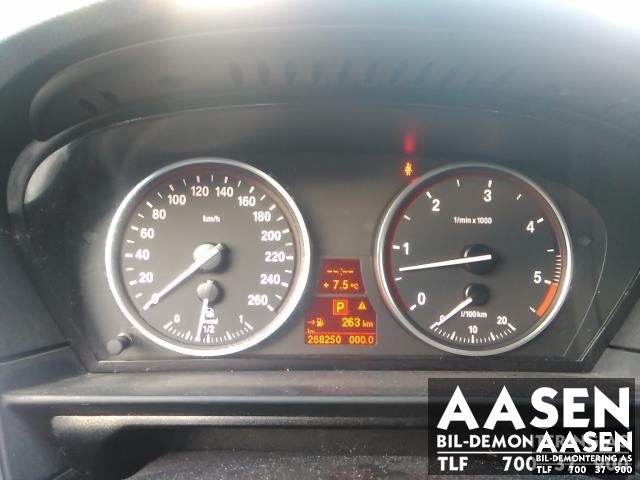 BMW 5-Serie 2003-2010 (E60/E61) (E60/E61), Motorkode: M57 D30 (306D3), Girkassekode: 24 00 7 581 411