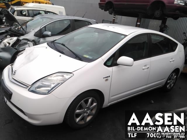 Toyota Prius 2004-2009 (Type II) (COMBI) (COMBI), Motorkode: 1NZ-FXE, Girkassekode: 