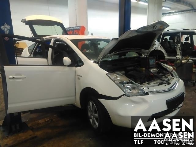 Toyota Prius 2004-2009 (Type II) (COMBI) (COMBI), Motorkode: 1NZ-FXE, Girkassekode: 