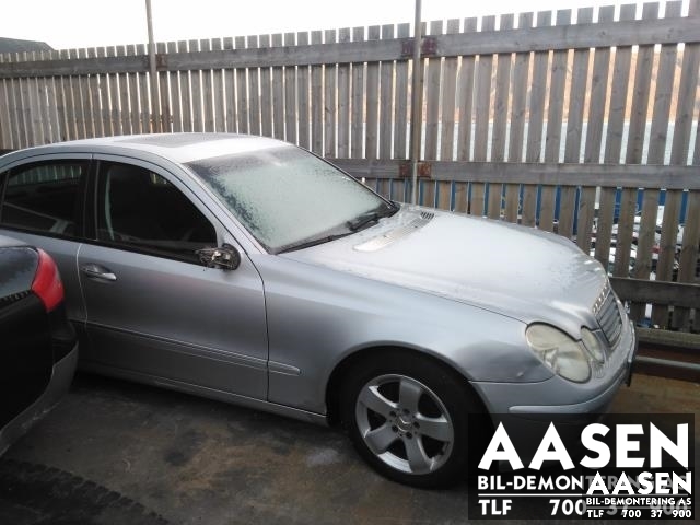Mercedes E-Klasse 2002-2006 (Fase 1) (W211) (W211), Motorkode: OM646.961, Girkassekode: