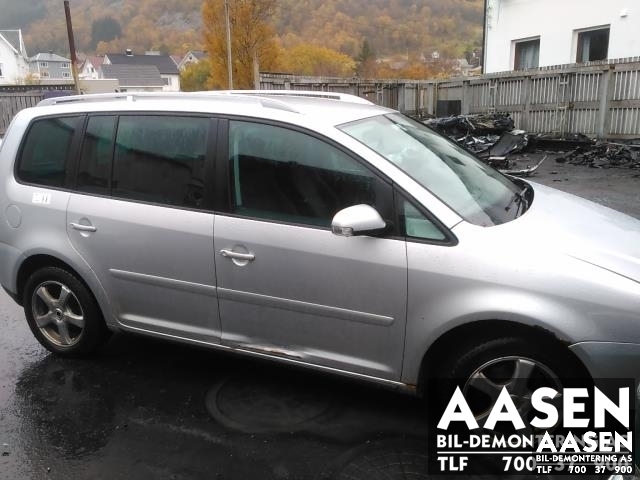 VW Touran 2003-2006 (Type I, Fase 1) , Motorkode: BLS, Girkassekode: HXU