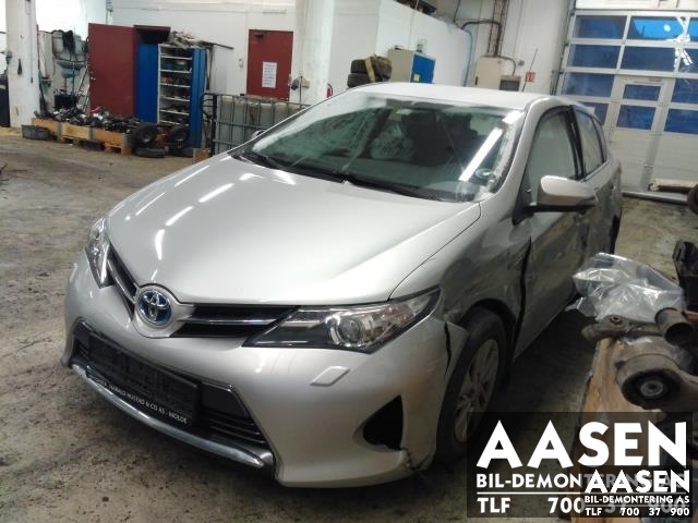 Toyota Auris 2013-2015 (Type II, Fase 1) , Motorkode: 2ZR-FXE, Girkassekode: 
