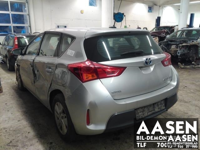 Toyota Auris 2013-2015 (Type II, Fase 1) , Motorkode: 2ZR-FXE, Girkassekode: 