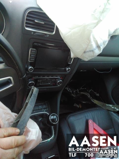 VW Golf VI 2008-2012 , Motorkode: CBAB, Girkassekode: KRM