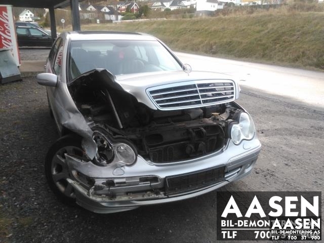 Mercedes C-Klasse 2004-2007 (Fase 2) (W203) (W203), Motorkode: 271 946, Girkassekode: 722695