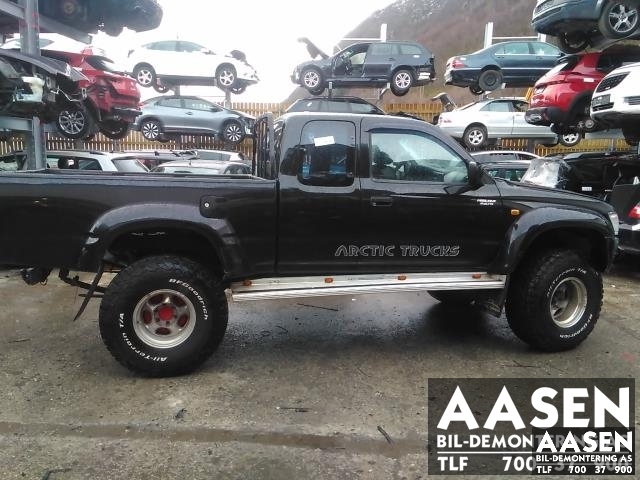 Toyota Hilux 1998-2001 , Motorkode: 2L-T, Girkassekode: 
