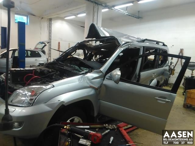 Toyota Land Cruiser 120 2002-2009 , Motorkode: 1KD-FTV, Girkassekode: 3500060B00
