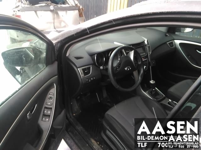 Hyundai i30 2012-2017 (Type II) , Motorkode: D4FB-5IL, Girkassekode: 