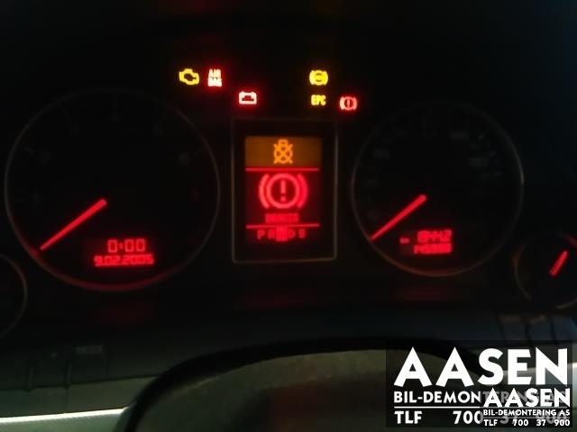 Audi A4 2004-2008 (Type III) (B7) (B7), Motorkode: BFB, Girkassekode: HED