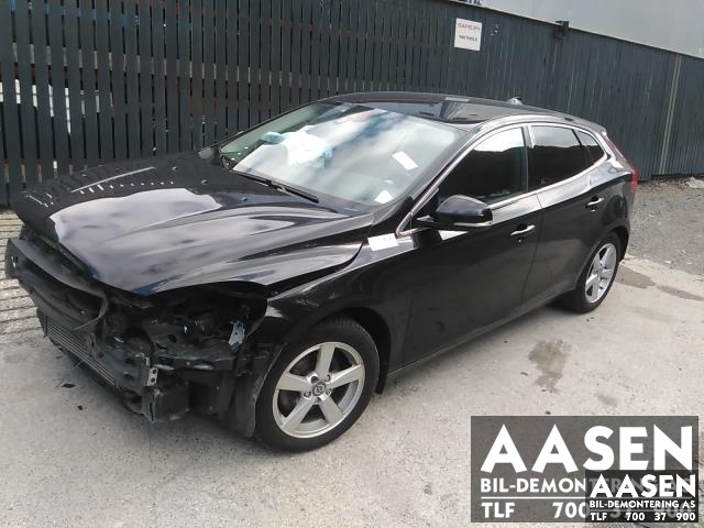 Volvo V40 2012-2019 , Motorkode: D4162T, Girkassekode: 1285228