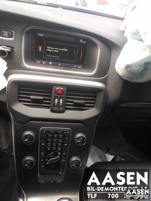 Volvo V40 2012-2019 , Motorkode: D4162T, Girkassekode: 1285228