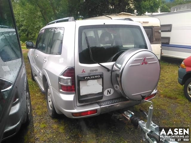 Mitsubishi Pajero 2000-2006 (Type III) , Motorkode: 4M41, Girkassekode: MR498051