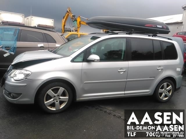 VW Touran 2007-2010 (Type I, Fase 2) , Motorkode: BKC| BLS| BXE, Girkassekode: KWD