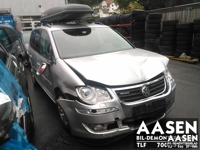 VW Touran 2007-2010 (Type I, Fase 2) , Motorkode: BKC| BLS| BXE, Girkassekode: KWD