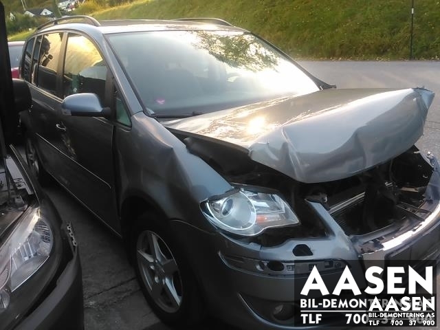 VW Touran 2007-2010 (Type I, Fase 2) , Motorkode: BLS, Girkassekode: JYK