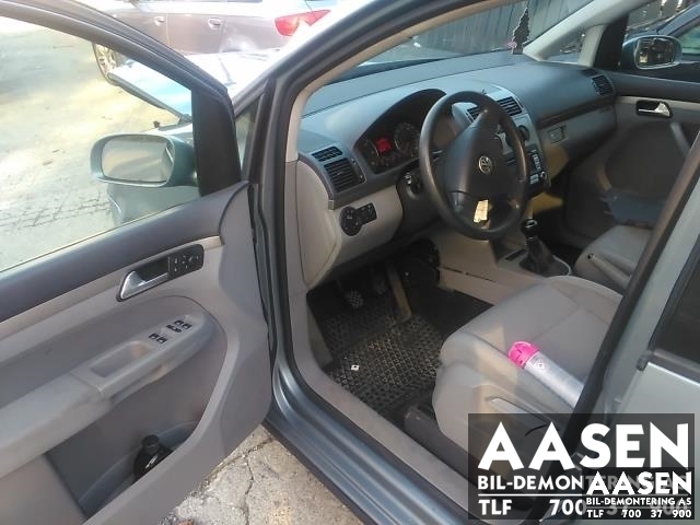 VW Touran 2007-2010 (Type I, Fase 2) , Motorkode: BLS, Girkassekode: JYK