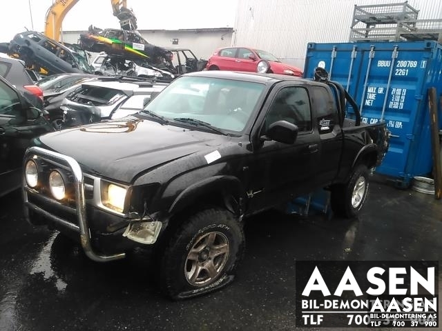 Toyota Hilux 1998-2001 , Motorkode: 2L-T, Girkassekode: 