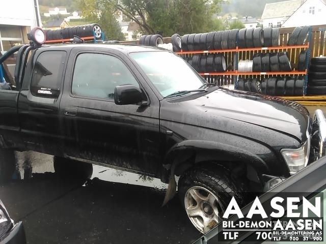 Toyota Hilux 1998-2001 , Motorkode: 2L-T, Girkassekode: 