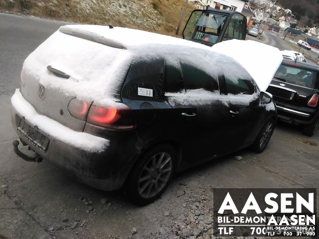 VW Golf VI 2008-2012 , Motorkode: CFFB, Girkassekode: LNM