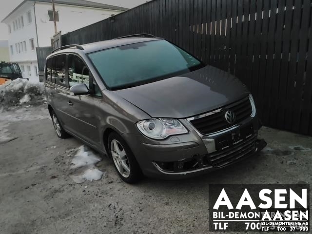 VW Touran 2007-2010 (Type I, Fase 2) , Motorkode: BLS, Girkassekode: JYK / 02S 300 046 B