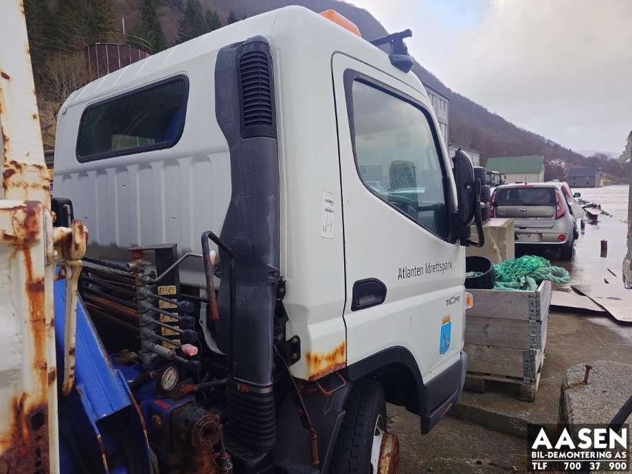 Mitsubishi Canter 1990-->> , Motorkode: 4D34-2AT6, Girkassekode: 