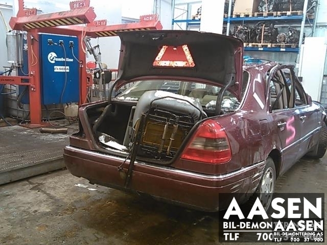 Mercedes C-Klasse 1993-2000 (W202) (W202), Motorkode: OM 604.910, Girkassekode: 