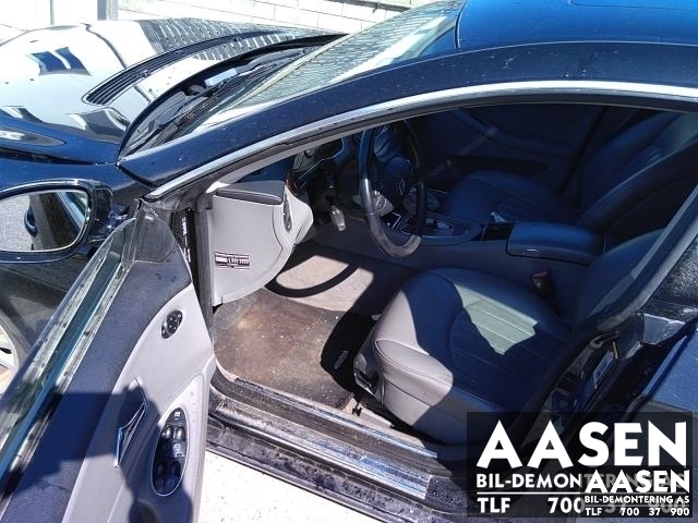 Mercedes CLS 2004-2010 (C219) (C219), Motorkode: OM642.920, Girkassekode: A 211 270 97 01
