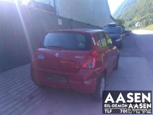 Suzuki Swift 2005-2010 , Motorkode: M13A-2221088, Girkassekode: 