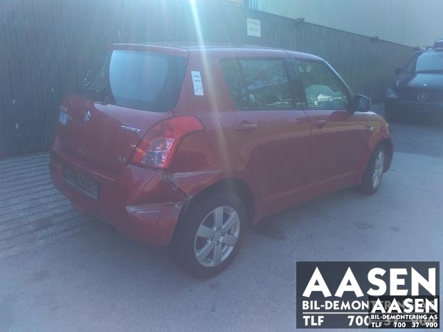 Suzuki Swift 2005-2010 , Motorkode: M13A-2221088, Girkassekode: 