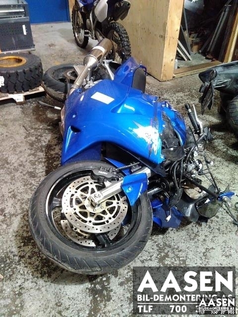 MC Honda CBR1000RR 2004-2005 , Motorkode: , Girkassekode: 