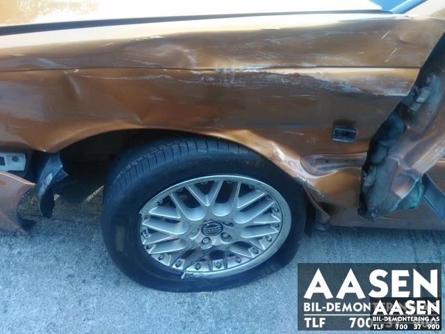 Volvo C70 1998-2005 (Type I) , Motorkode: B5204T4, Girkassekode: 