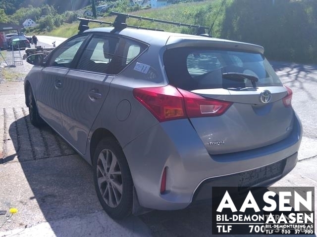 Toyota Auris 2013-2015 (Type II, Fase 1) , Motorkode: 1ND-TV, Girkassekode: 