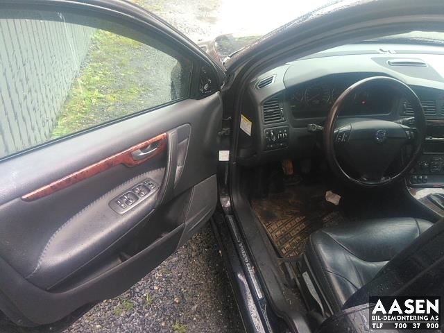Volvo XC70 2001-2004 (Type I, Fase 1) , Motorkode: D5244T, Girkassekode: 